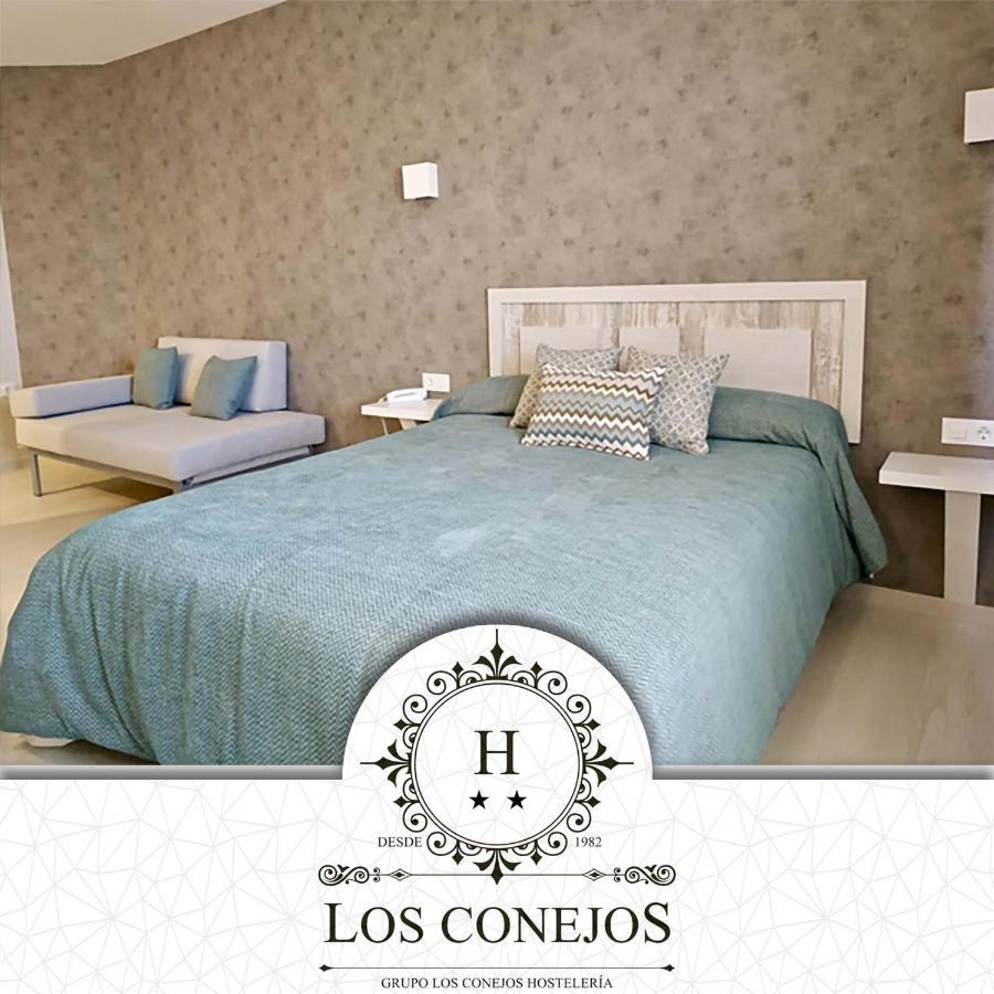 Hotel Los Conejos Mora Eksteriør billede